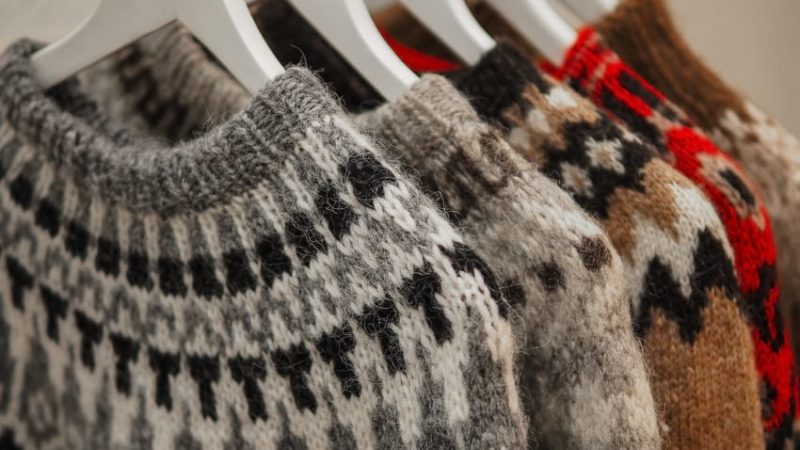 Buying Woolen Sweater